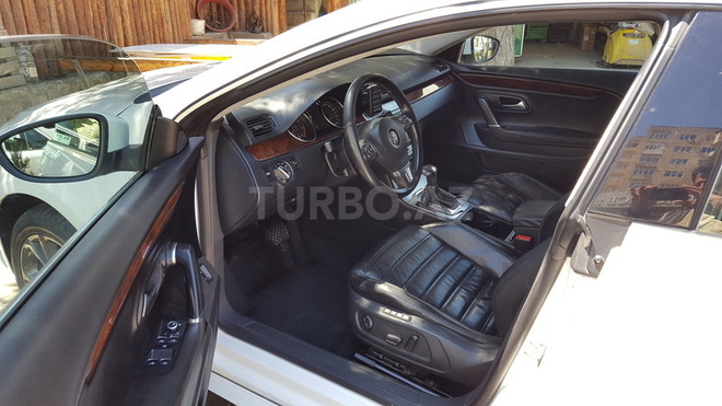 Volkswagen Passat CC 2010, 136,000 km - 2.0 l - Bakı