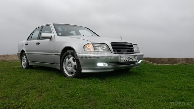 Mercedes C 220 1999, 229,000 km - 2.2 l - Bakı