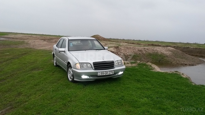 Mercedes C 220 1999, 229,000 km - 2.2 l - Bakı