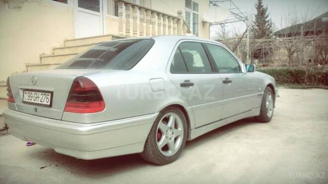 Mercedes C 220 1999, 229,000 km - 2.2 l - Bakı