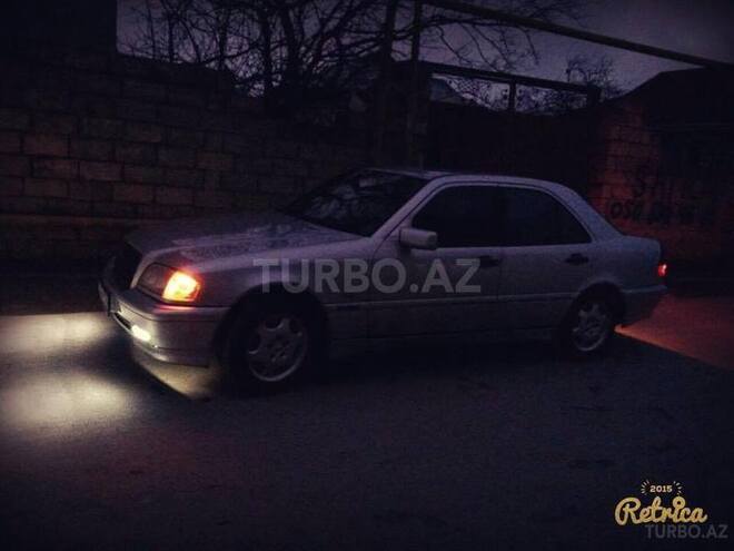 Mercedes C 220 1999, 229,000 km - 2.2 l - Bakı