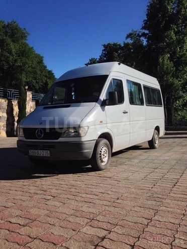Mercedes Sprinter 208 1997, 430,057 km - 2.3 л - Qusar