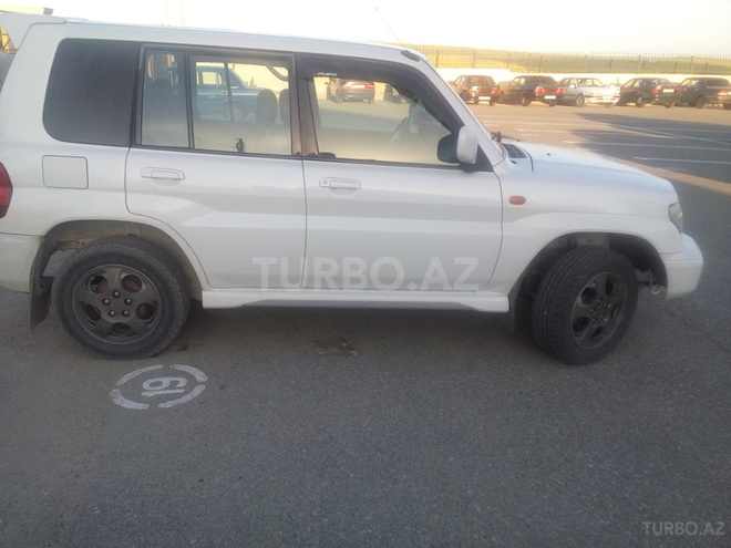 Mitsubishi Pajero io 1999, 257,000 km - 1.8 l - Sumqayıt