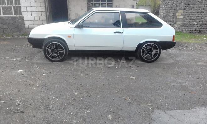 LADA (VAZ) 2108 1989, 130,000 km - 1.6 л - Qax