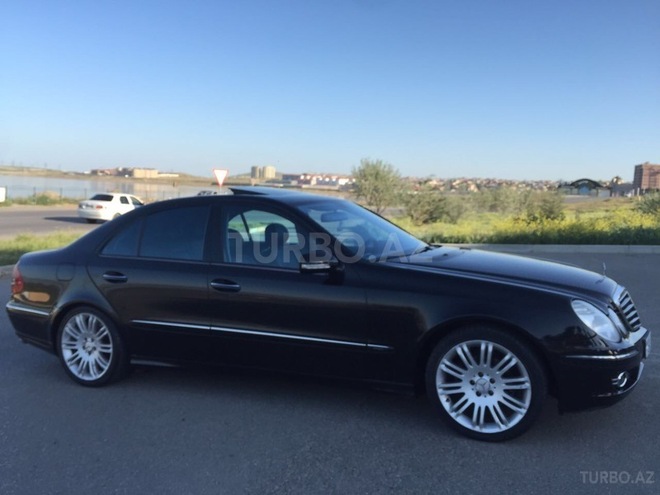 Mercedes E 280 2005, 178,000 km - 3.0 l - Bakı