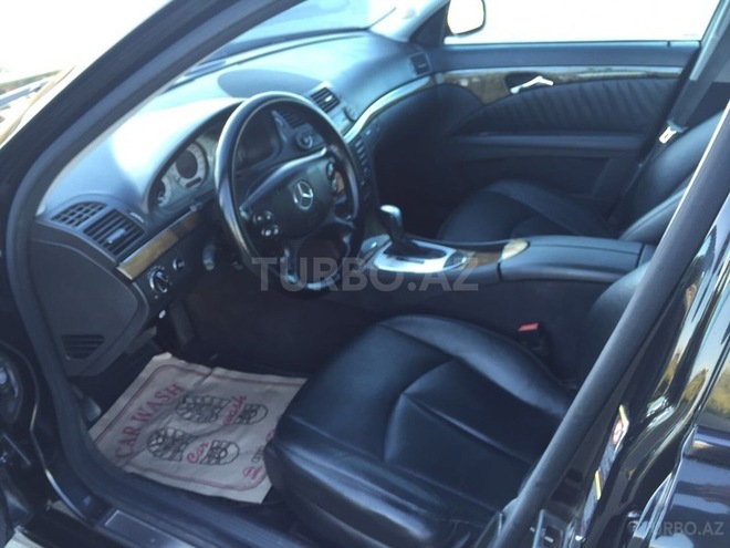 Mercedes E 280 2005, 178,000 km - 3.0 l - Bakı