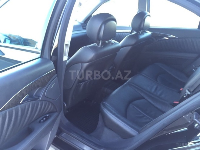 Mercedes E 280 2005, 178,000 km - 3.0 l - Bakı