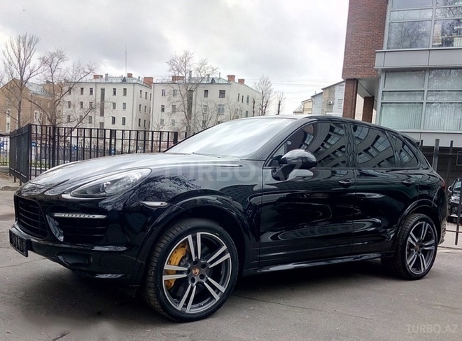 Porsche Cayenne GTS 2016, 24,000 km - 3.6 l - Sabirabad