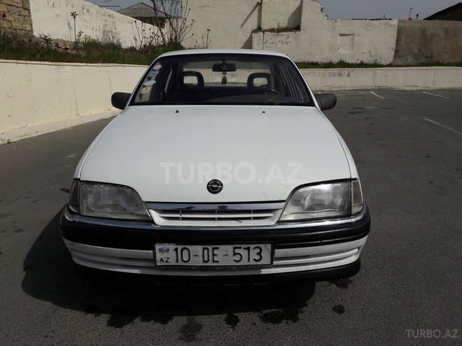 Opel Omega 1991, 362,197 km - 2.0 l - Bakı