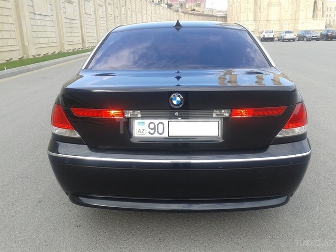 BMW 745 2004, 140,000 km - 4.4 l - Bakı
