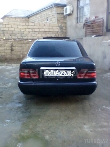 Mercedes E 250 1999, 200 km - 2.4 l - Bakı