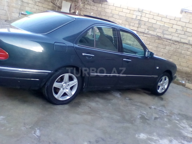 Mercedes E 250 1999, 200 km - 2.4 l - Bakı