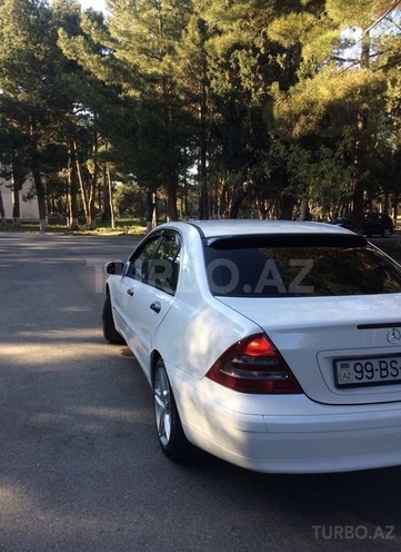 Mercedes C 220 2001, 230,000 km - 2.1 l - Sumqayıt