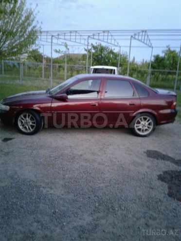 Opel Vectra 1997, 219,130 km - 1.6 l - İmişli