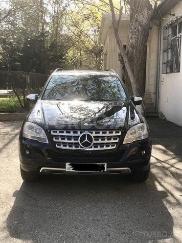 Mercedes ML 350 2009, 130,000 km - 3.5 l - Bakı