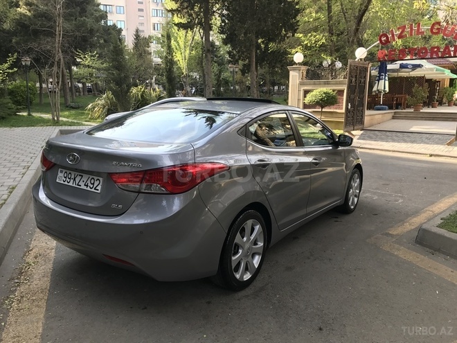 Hyundai Elantra 2012, 75,000 km - 1.8 л - Bakı