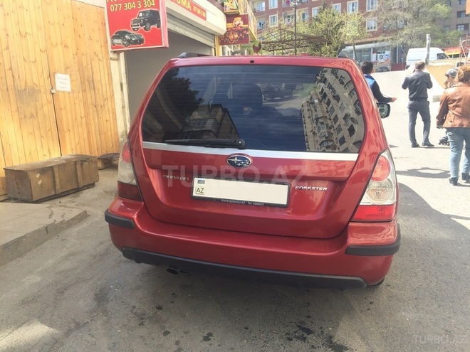 Subaru Forester 2007, 195,000 km - 2.0 л - Bakı