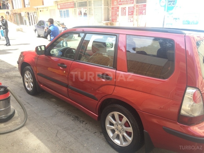 Subaru Forester 2007, 195,000 km - 2.0 л - Bakı