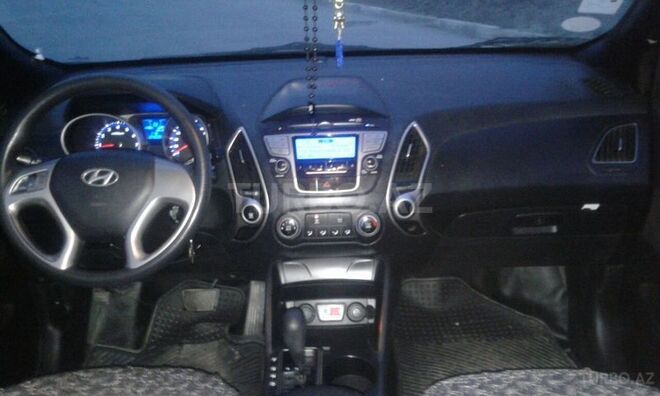 Hyundai ix35 2010, 100,000 km - 2.0 l - Bakı