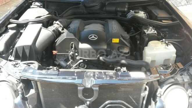 Mercedes E 240 2000, 188,170 km - 2.4 l - Ağcabədi