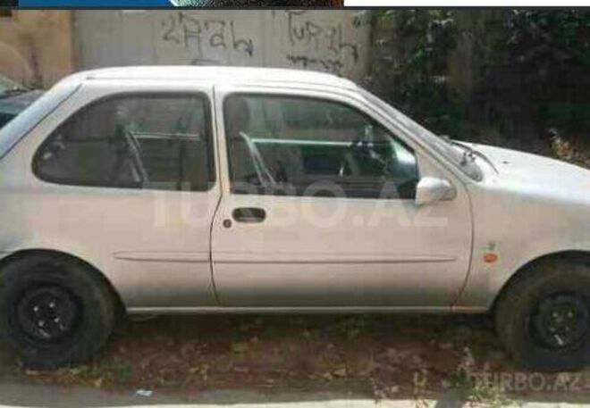 Ford Fiesta 1996, 200,000 km - 1.3 l - Bakı