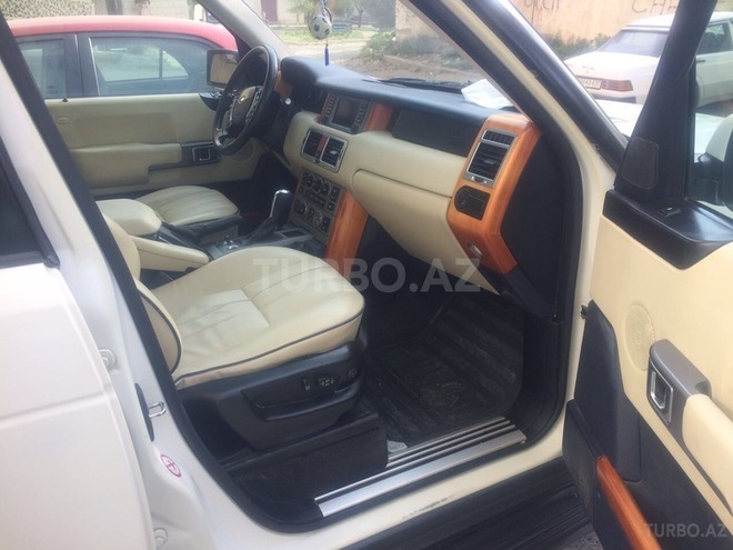 Land Rover Range Rover 2002, 250,000 km - 4.4 l - Bakı