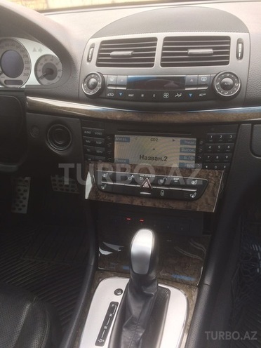 Mercedes E 240 2005, 175 km - 0.4 l - Bakı
