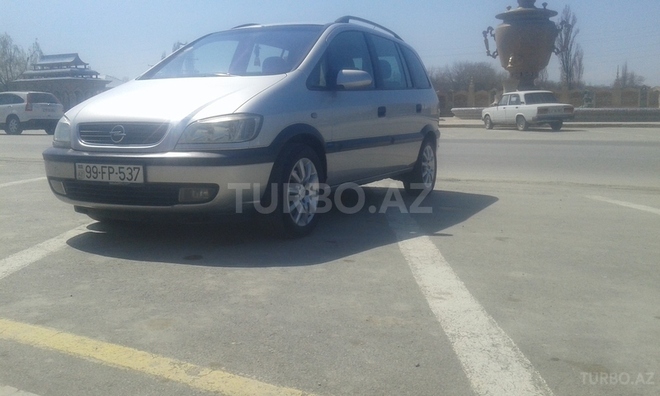Opel Zafira 2000, 339,000 km - 1.8 l - Quba