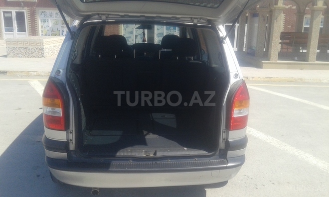 Opel Zafira 2000, 339,000 km - 1.8 l - Quba