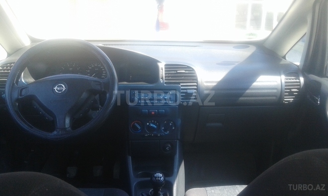 Opel Zafira 2000, 339,000 km - 1.8 l - Quba