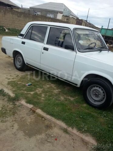 LADA (VAZ) 2107 2006, 178,000 km - 1.6 л - Bakı
