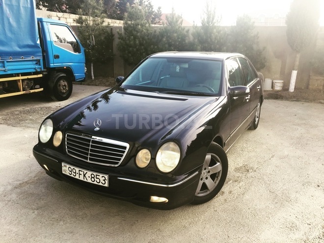 Mercedes E 270 2001, 279,000 km - 2.7 l - Bakı