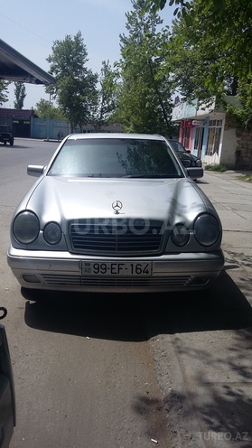 Mercedes E 200 1999, 221,000 km - 2.3 l - Mingəçevir