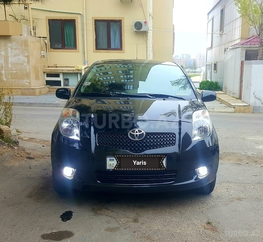 Toyota Yaris 2009, 25,750 km - 1.3 l - Bakı