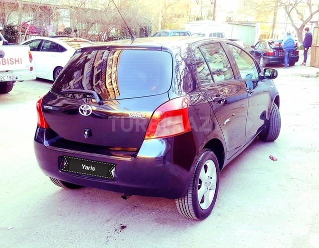 Toyota Yaris 2009, 25,750 km - 1.3 l - Bakı