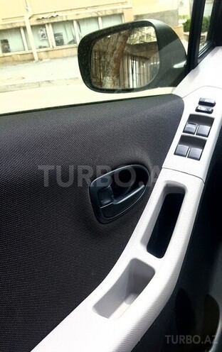 Toyota Yaris 2009, 25,750 km - 1.3 l - Bakı