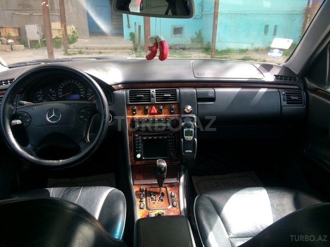 Mercedes E 240 2000, 229,400 km - 2.6 l - Bakı