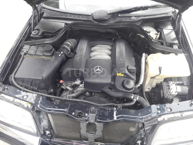 Mercedes C 240 1999, 214,000 km - 2.4 l - Zaqatala