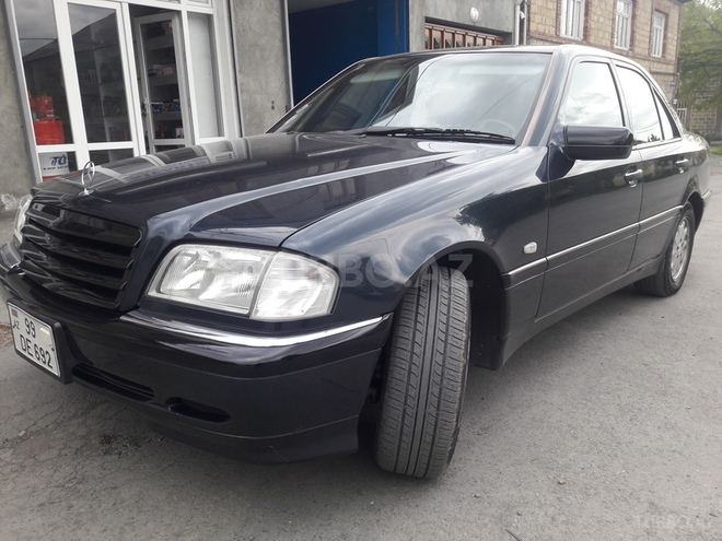 Mercedes C 240 1999, 214,000 km - 2.4 l - Zaqatala