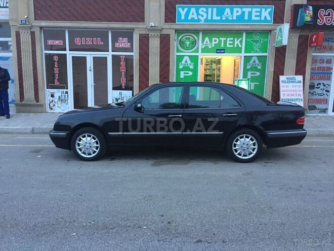 Mercedes E 200 2000, 227,198 km - 2.0 l - Ağstafa