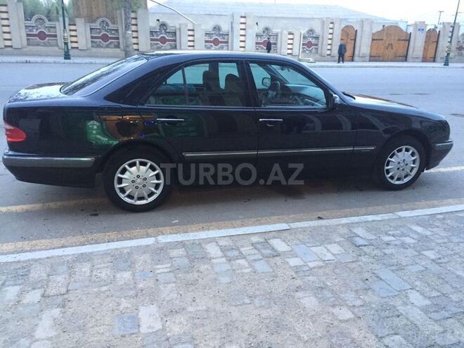 Mercedes E 200 2000, 227,198 km - 2.0 l - Ağstafa