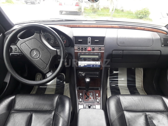 Mercedes C 240 1999, 214,000 km - 2.4 l - Zaqatala