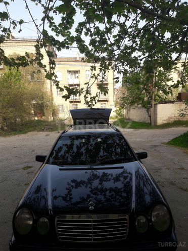Mercedes E 200 1997, 66,000 km - 2.0 л - Bakı