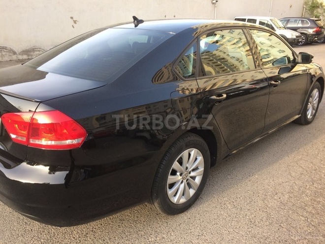 Volkswagen Passat 2013, 48,000 km - 2.5 l - Bakı