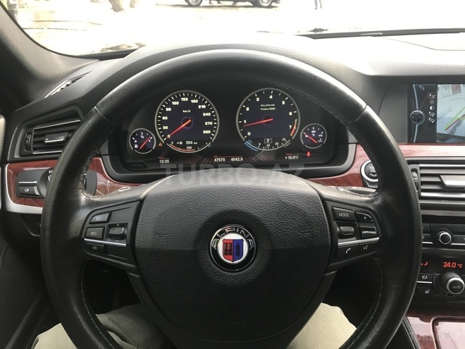 BMW Alpina B5 2011, 46,000 km - 4.4 л - Bakı