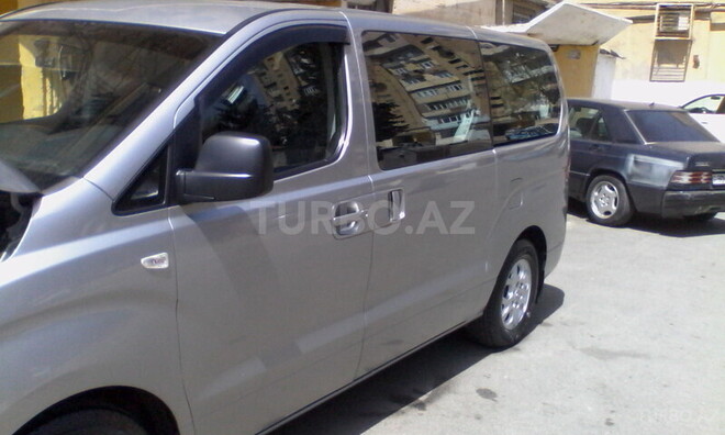 Hyundai H-1 2014, 65,000 km - 2.5 l - Bakı