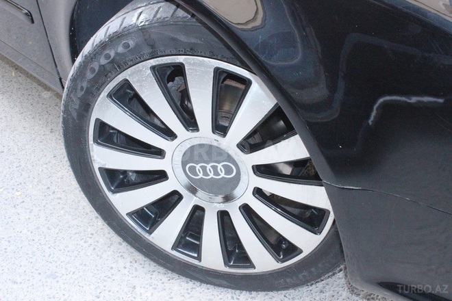Audi A4 2007, 142,000 km - 2.0 l - Bakı
