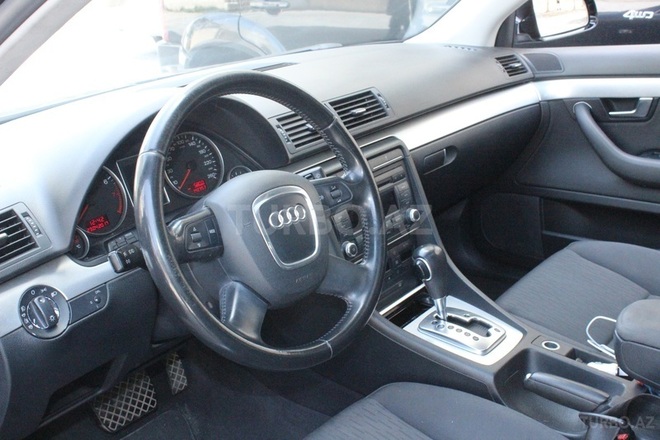 Audi A4 2007, 142,000 km - 2.0 l - Bakı