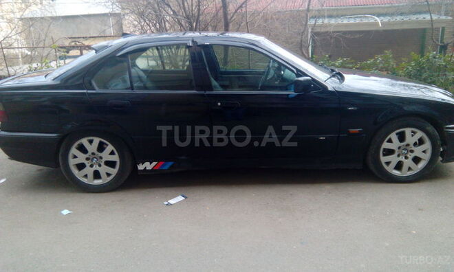 BMW 320 1992, 174,231 km - 3.2 l - Bakı