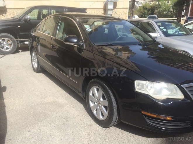 Volkswagen Passat 2005, 212,000 km - 2.0 l - Bakı